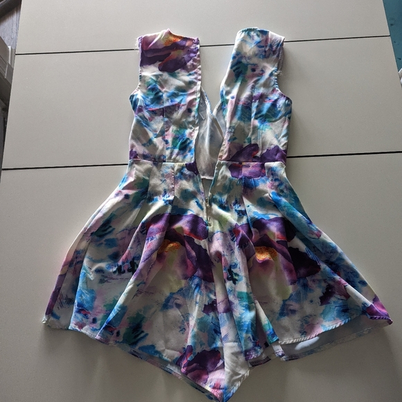 Watercolor Romper - Picture 2 of 4